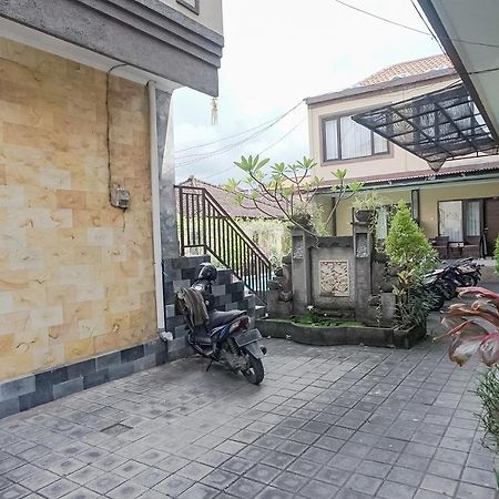 Taxa Uma Guest House Kuta Lombok Exteriör bild
