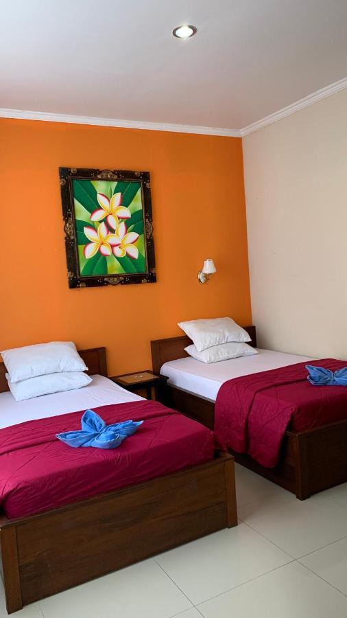 Taxa Uma Guest House Kuta Lombok Exteriör bild