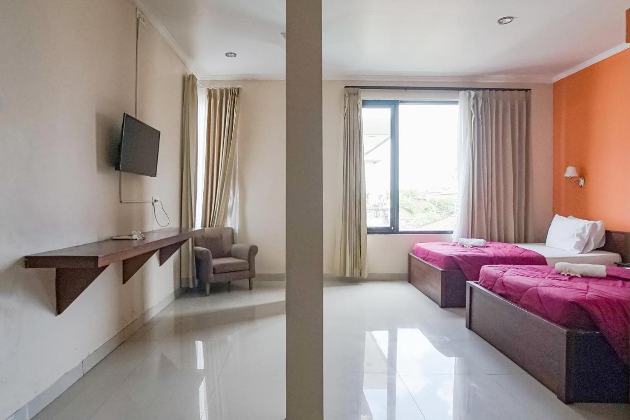 Taxa Uma Guest House Kuta Lombok Exteriör bild